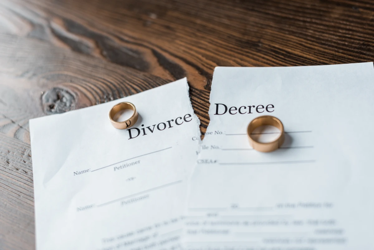 Avocat spécialisé en divorce : Votre allié pour une séparation sereine et équitable
